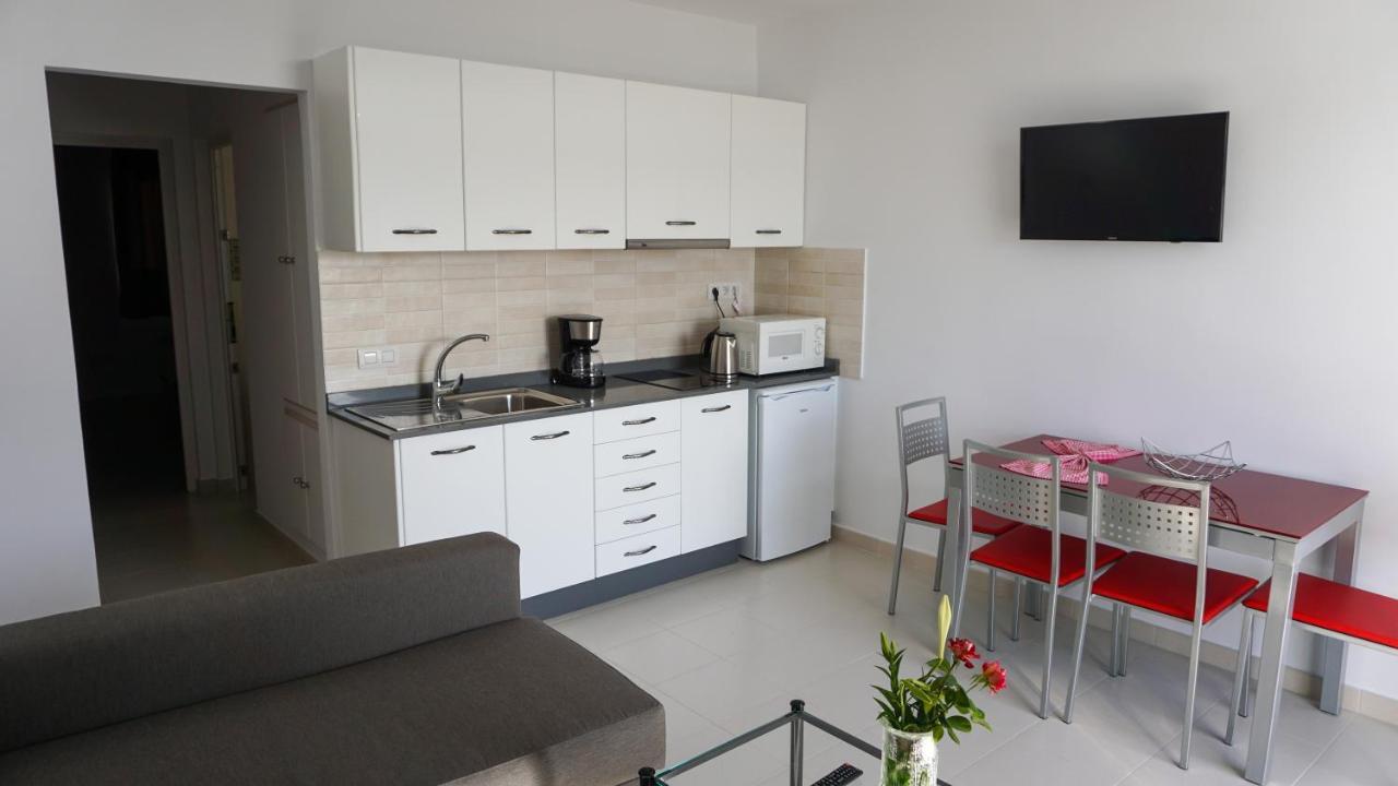 Apartamento Puerto Del Carmen Las Vistas 247 蒂亚斯 外观 照片